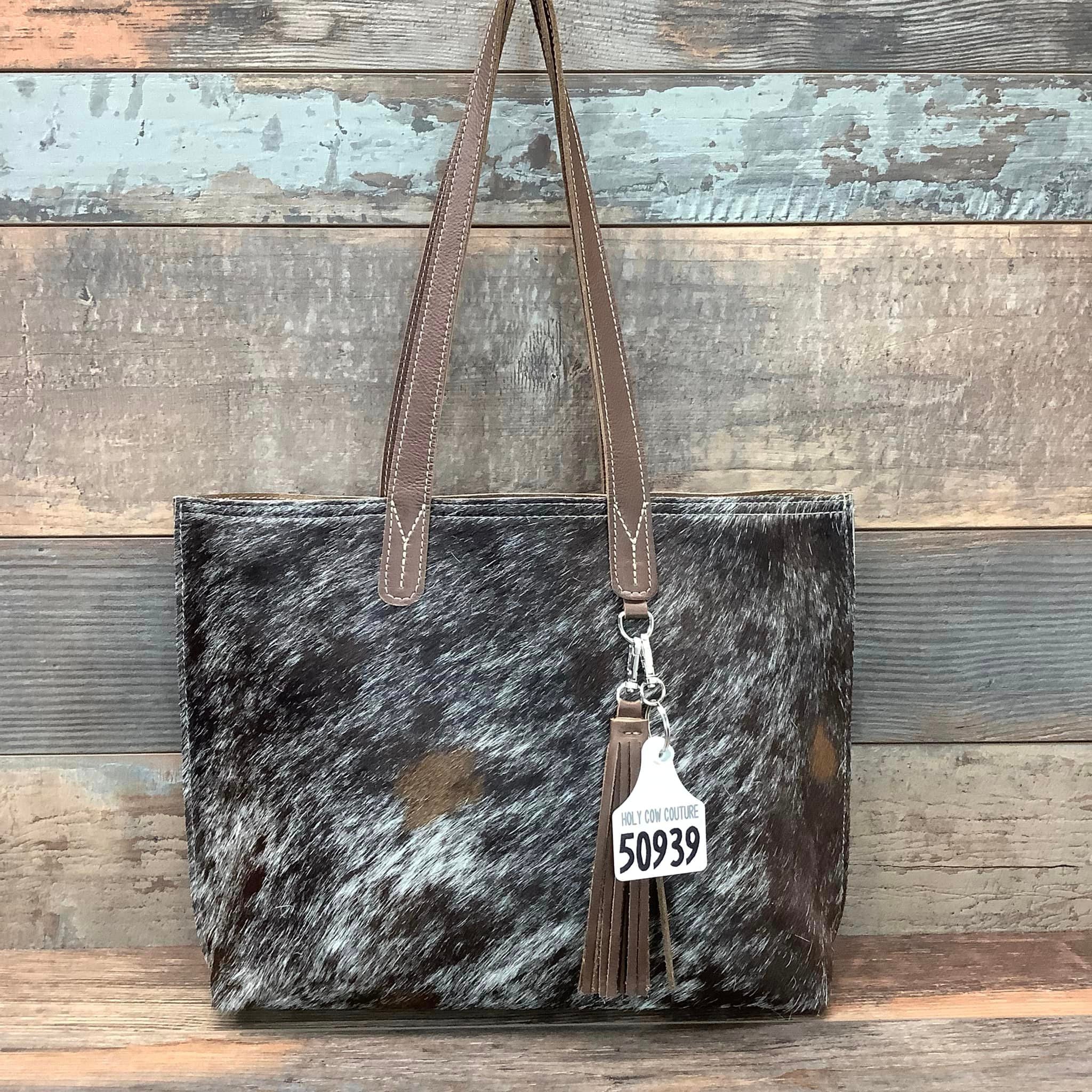 The Weekender #50939 – Holy Cow Couture