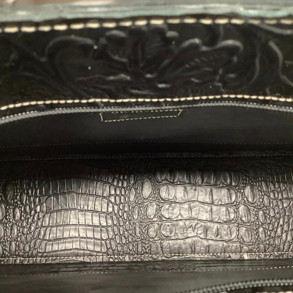 Get Outta Town Hybrid Tote #58324