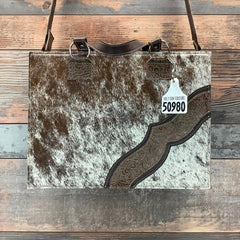 Get Outta Town Hybrid Tote #50980