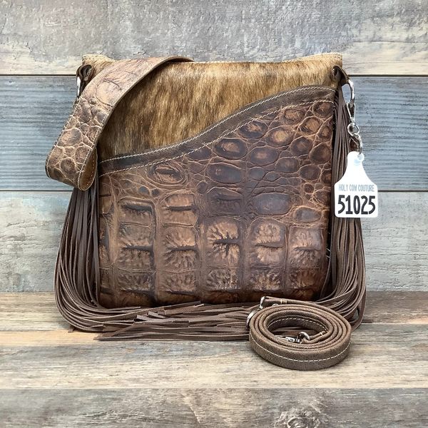 Crossbody with Front Pocket- #51025
