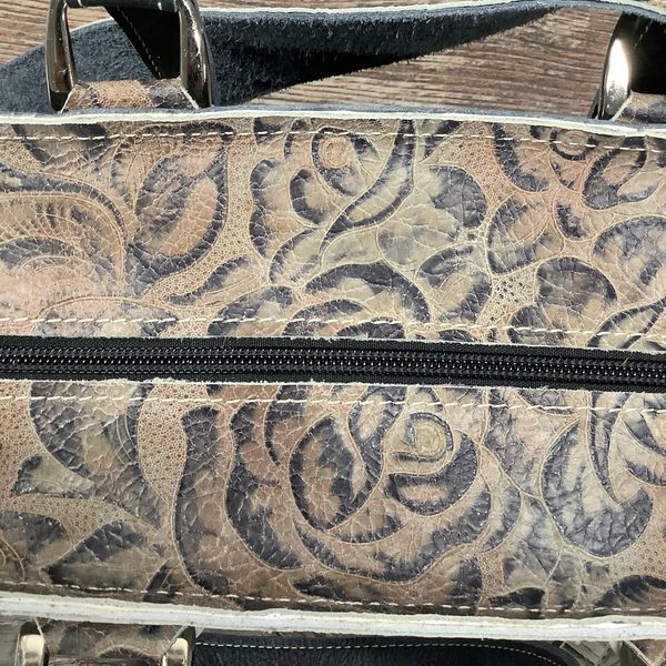 Small Town Tote - #51026