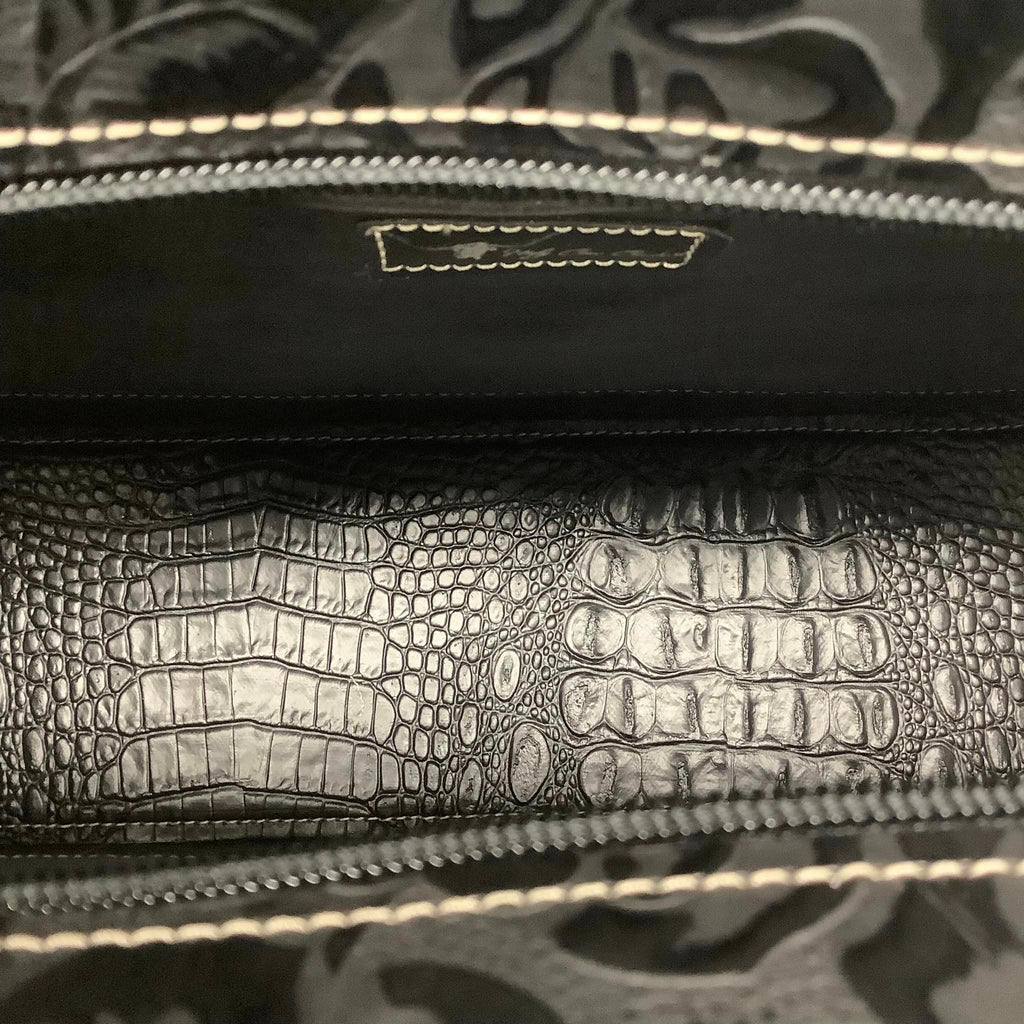 Get Outta Town Hybrid Tote #51297
