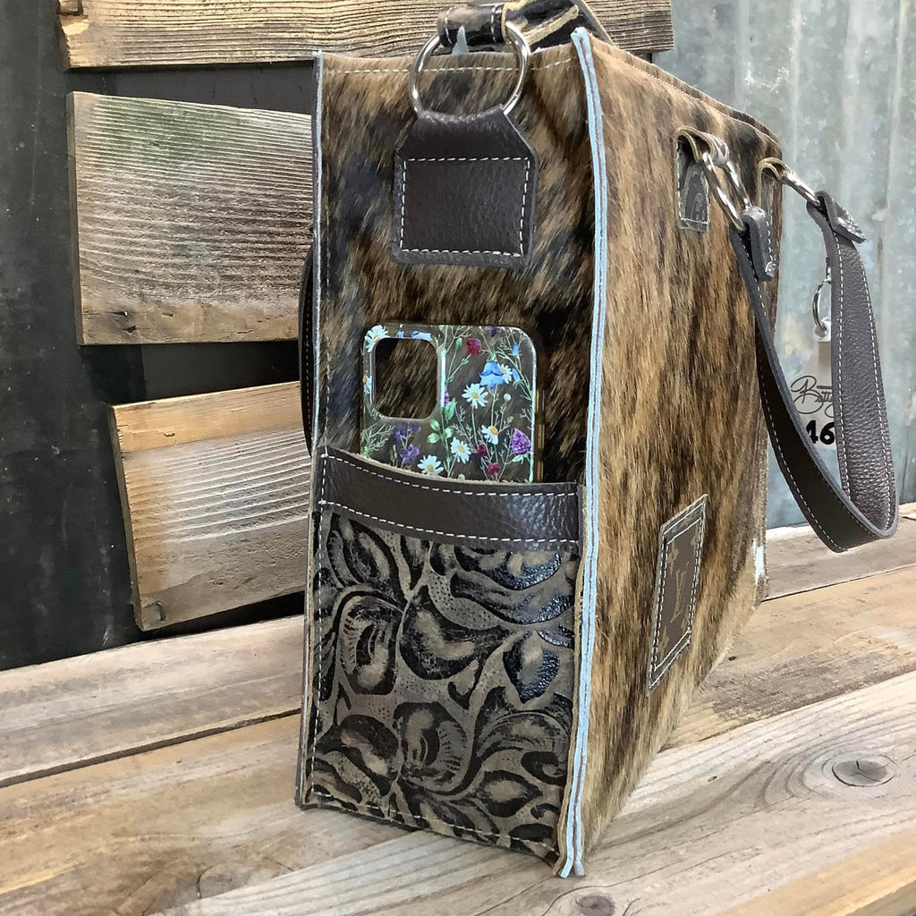 Exclusive Collection Get Outta Town Hybrid Tote #463