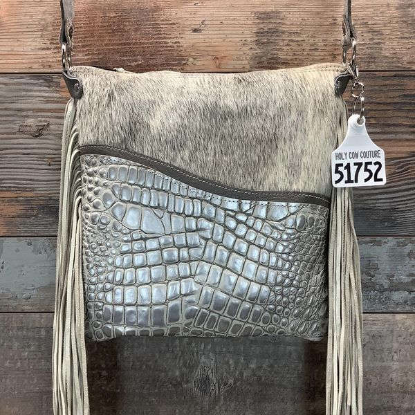 Crossbody with Front Pocket- #51752
