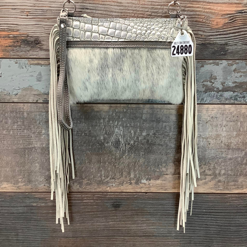 Ranch Hand  ~ #24880