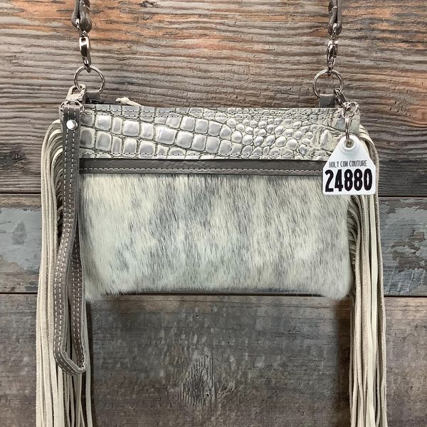 Ranch Hand  ~ #24880