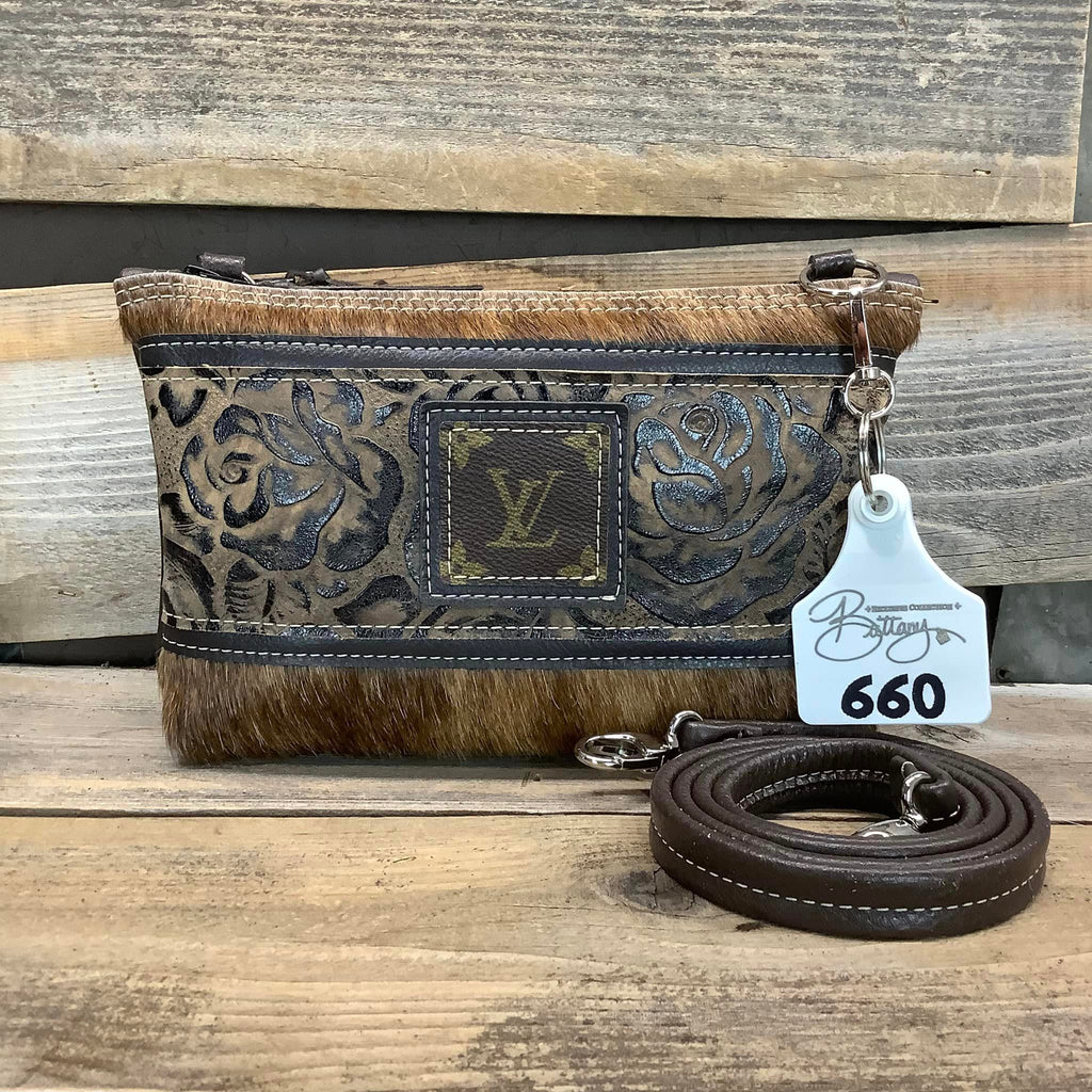 Exclusive Double Ranch Hand #660
