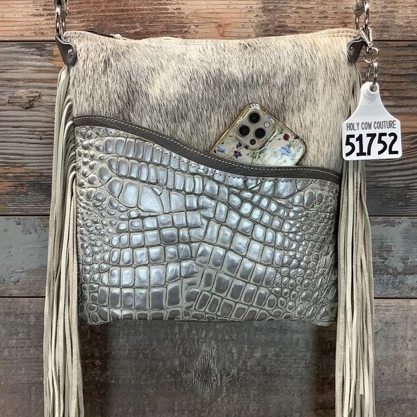 Crossbody with Front Pocket- #51752