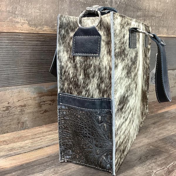 Get Outta Town Hybrid Tote #52014