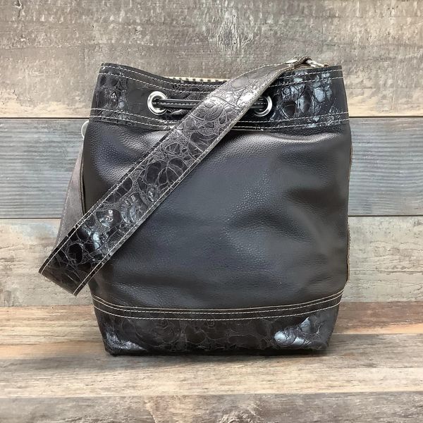 Feed Bucket - #52554