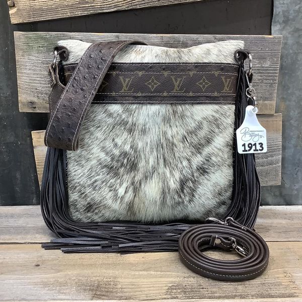 Exclusive Collection Crossbody ~ #1913