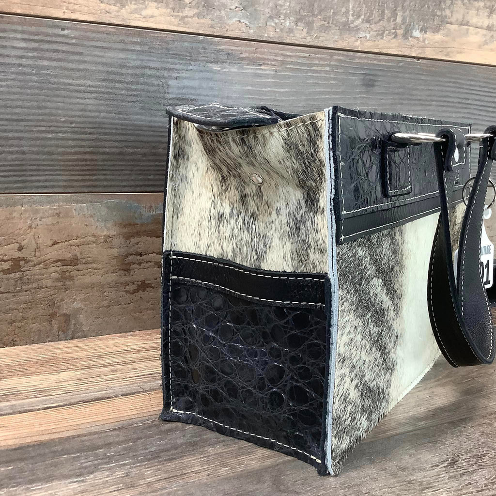 Small Town Tote - #51101