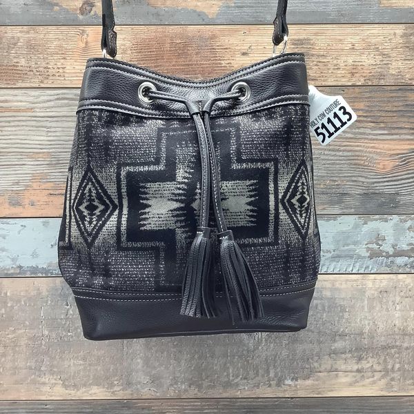 Feed Bucket Pendleton®  #51113