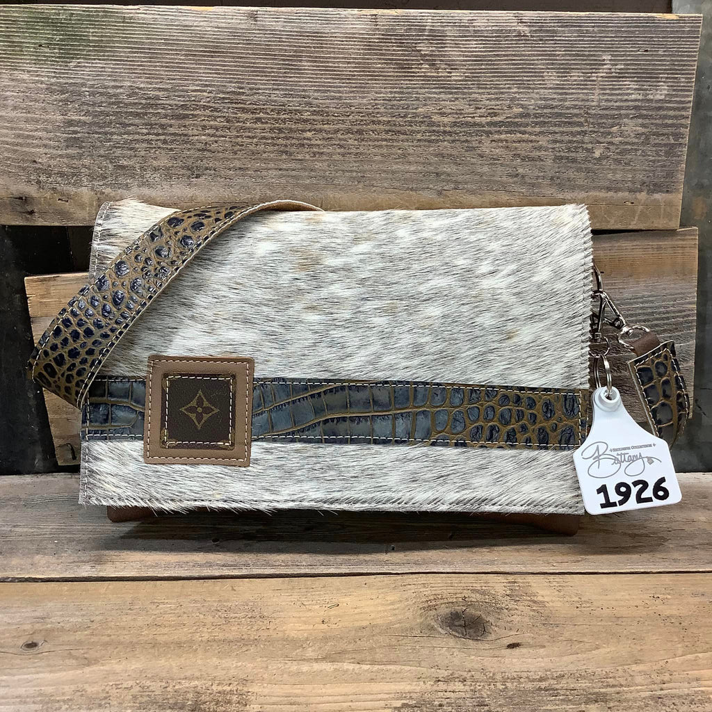 Exclusive Collection Classy Cowgirl - #1926