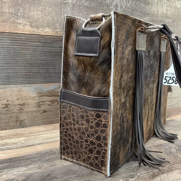 Get Outta Town Hybrid Tote #52580