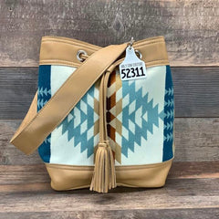 Feed Bucket Pendleton®  #52311