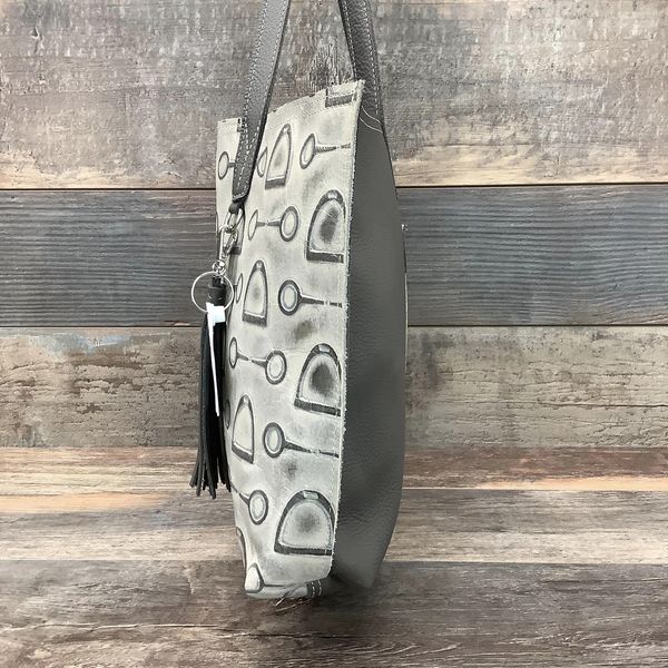 The Weekender  #51075