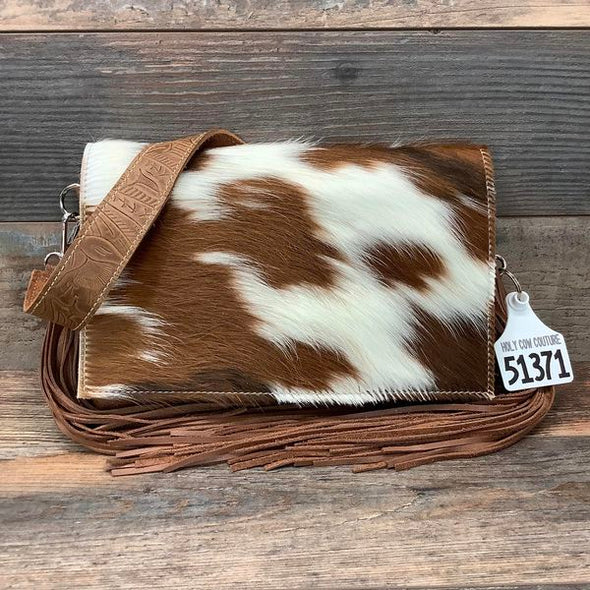 Classy Cowgirl #51371