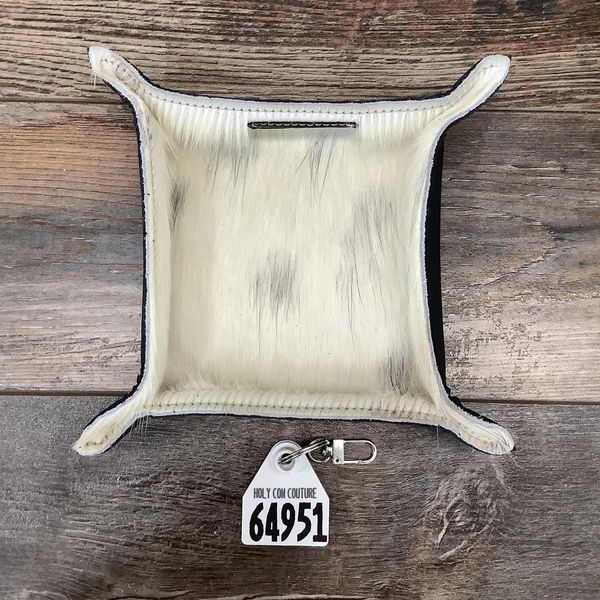 Hide Tray #64951 – Holy Cow Couture