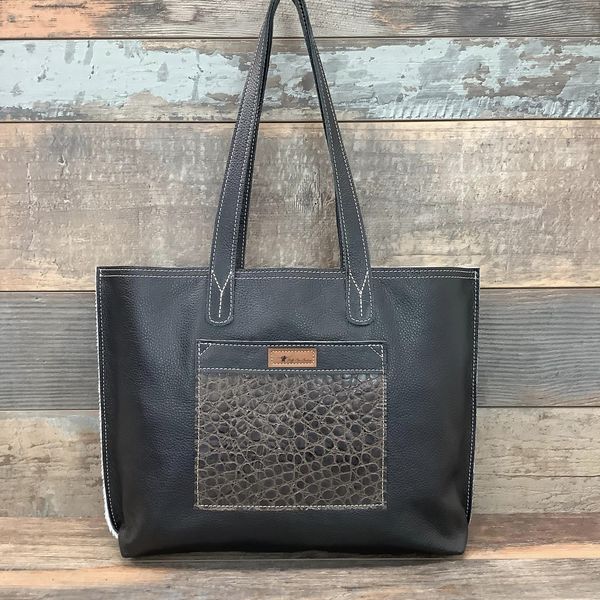 The Weekender  #52056
