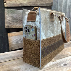 Exclusive Collection Get Outta Town Hybrid Tote #2094