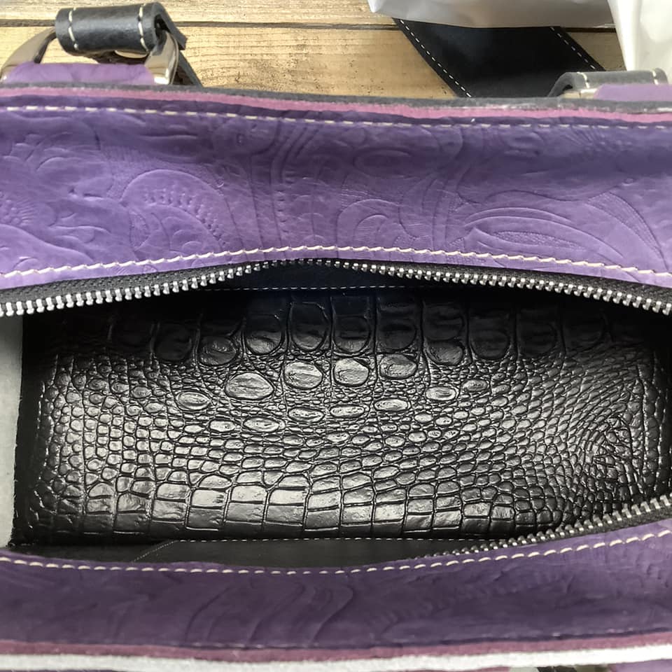 Exclusive Collection Small Town Tote #2141