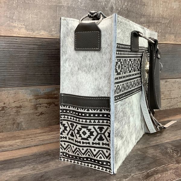 Get Outta Town Hybrid Tote With Authentic Turquoise Silver Concho #65533