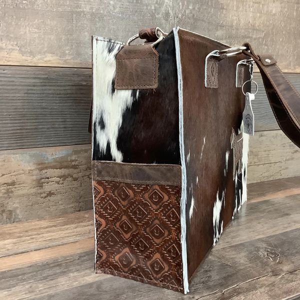 Get Outta Town Hybrid Tote #61985
