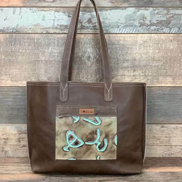 The Weekender  #61921