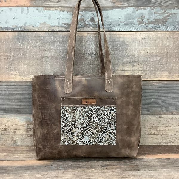 The Weekender #61558