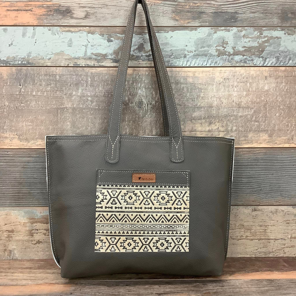 The Weekender  #61505
