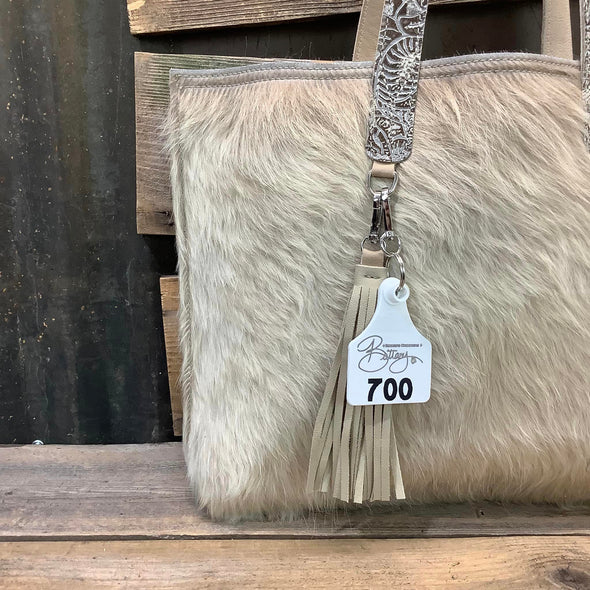 The Weekender Exclusive Collection  #700