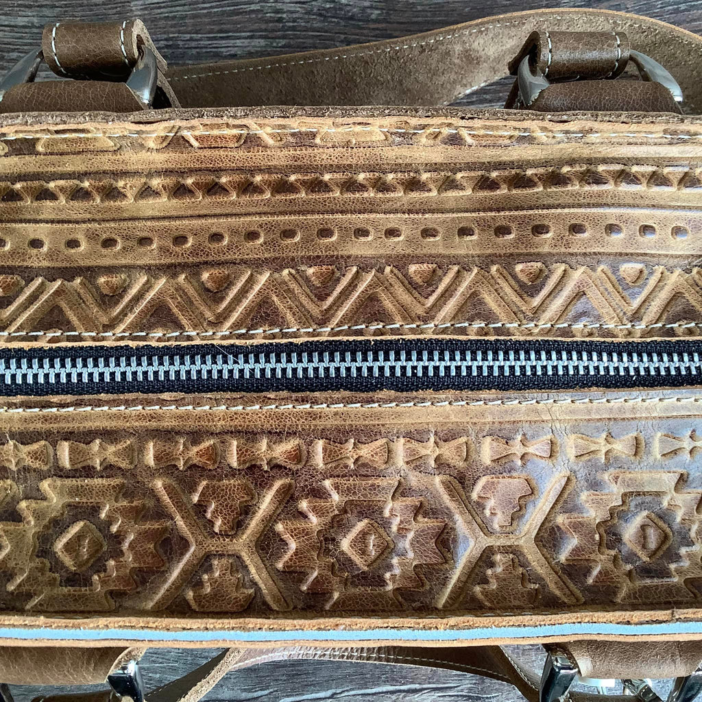Small Town Tote #52174