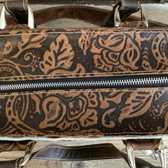 Exclusive Collection Small Town Tote #64000