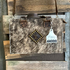 Exclusive Collection Small Town Tote #64000