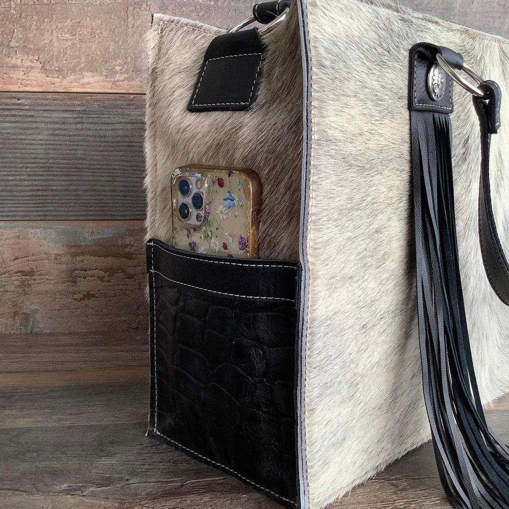 Get Outta Dodge Hybrid Tote #62079