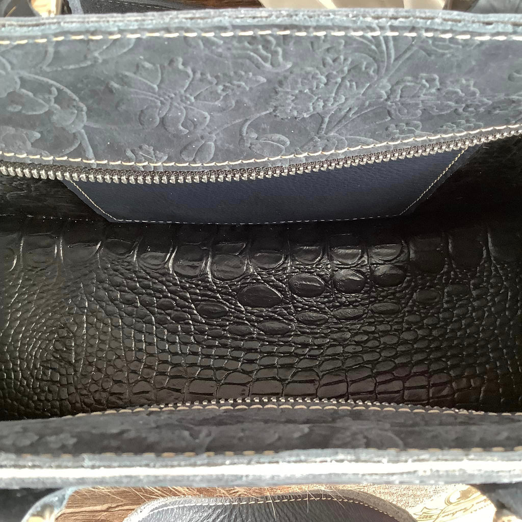 Small Town Tote #52892