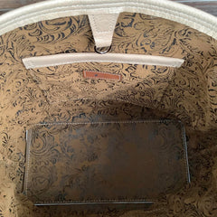 Messenger #61821