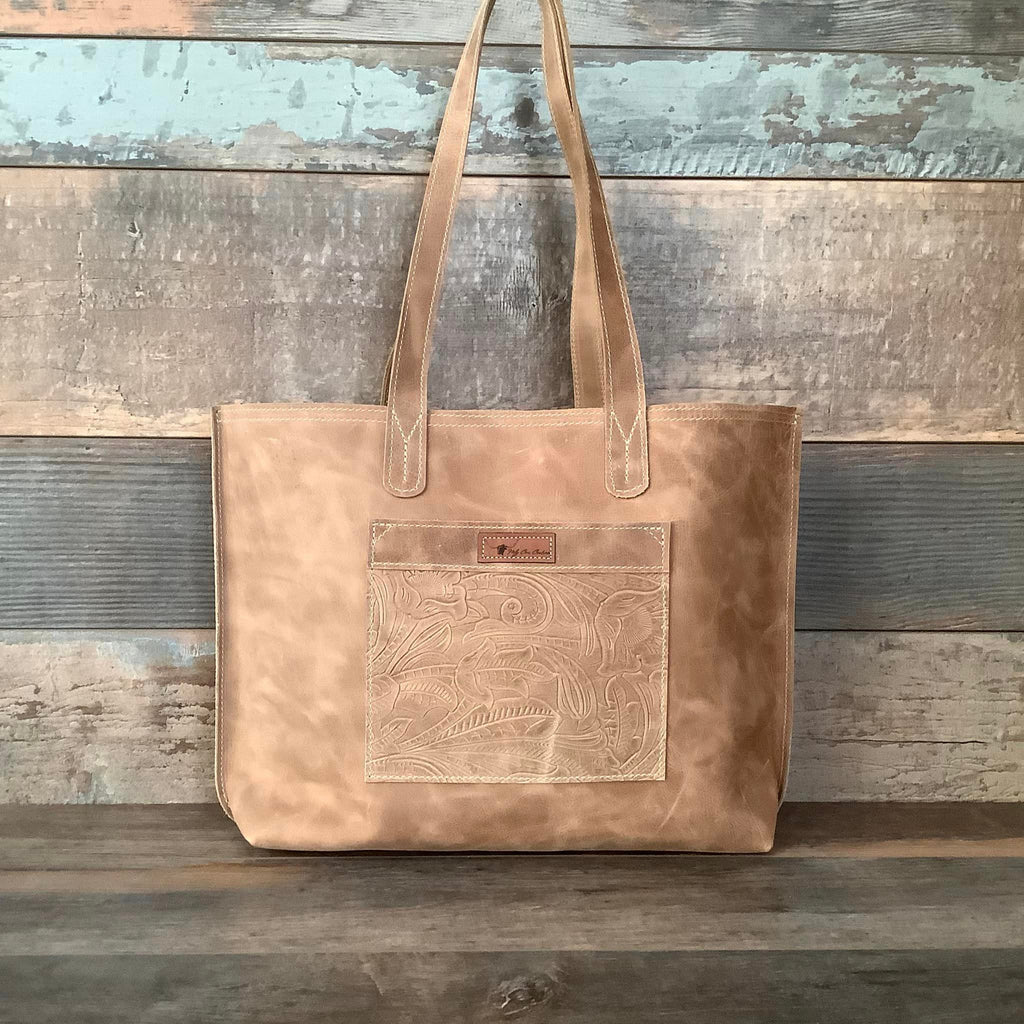 The Weekender #62211