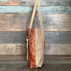 The Weekender #62206