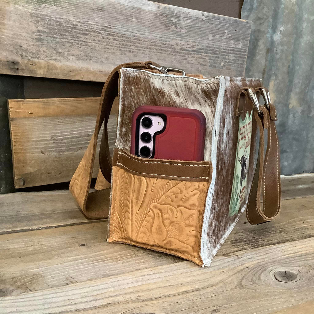 Small Town Tote #62126 BNF62