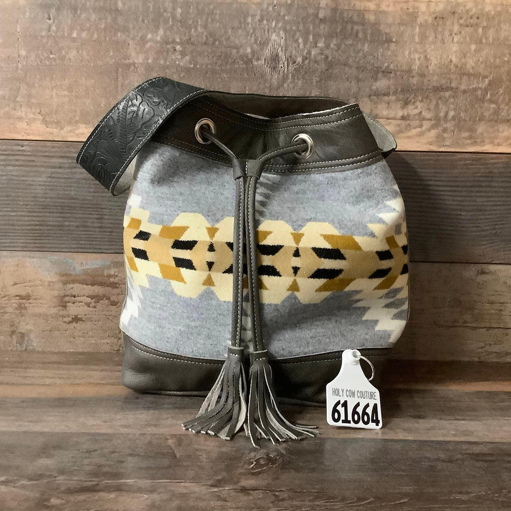 Feed Bucket Pendleton®  #61664