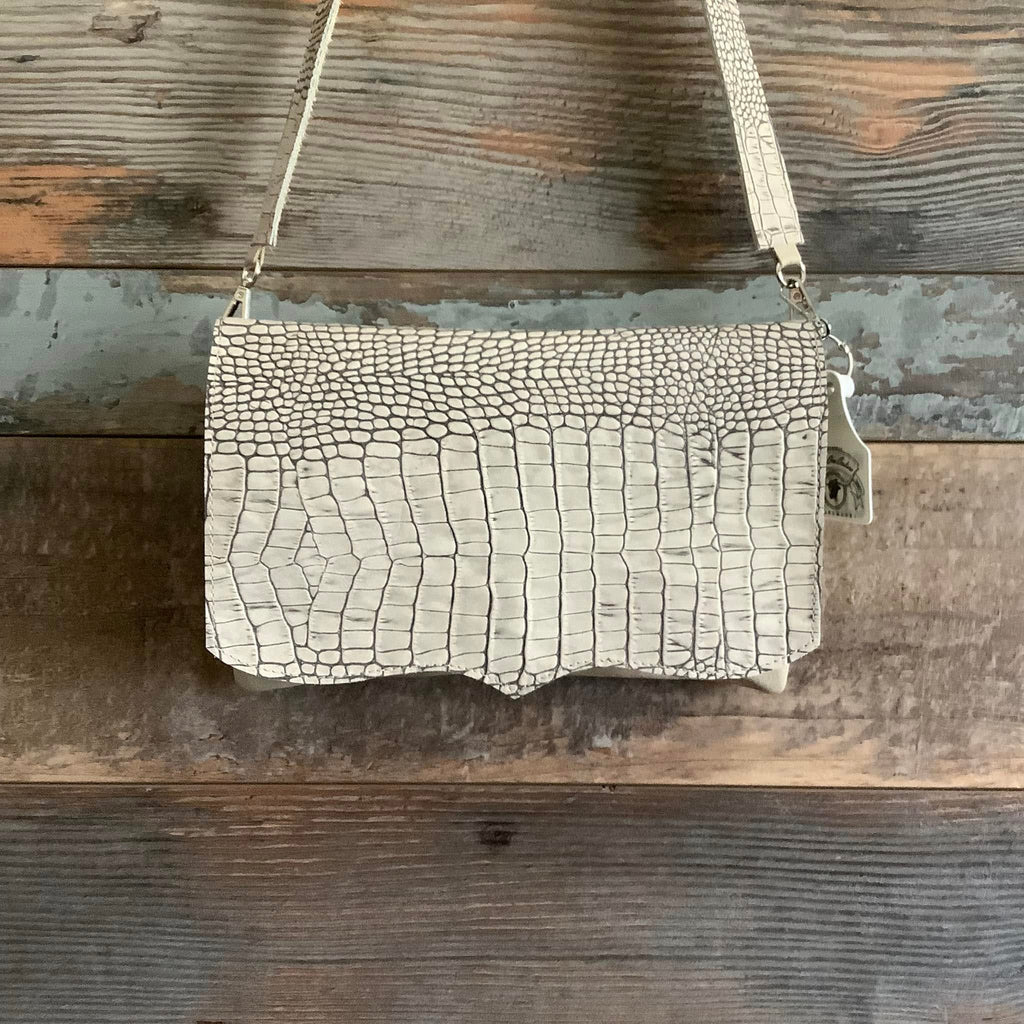 Classy Cowgirl #61745