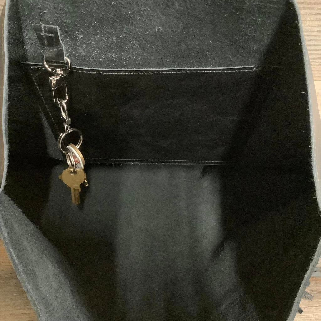 The Weekender #69411