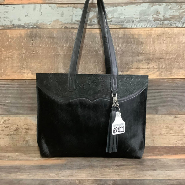 The Weekender #69411