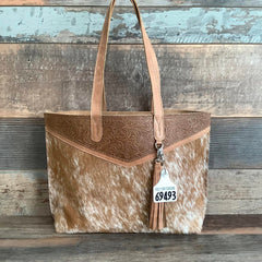 The Weekender #69493