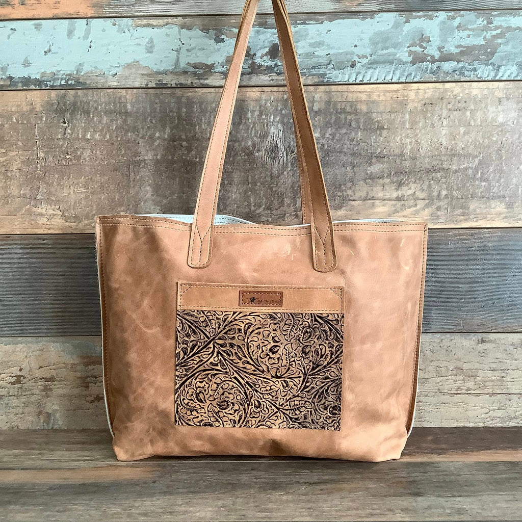 The Weekender #69258