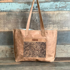 The Weekender #69258