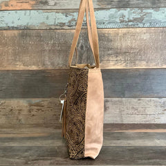 The Weekender #69448