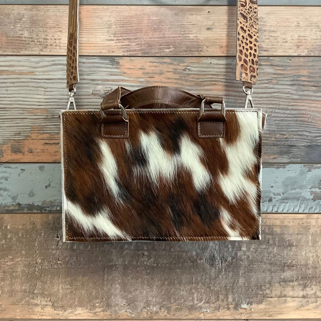 Small Town Tote #69132